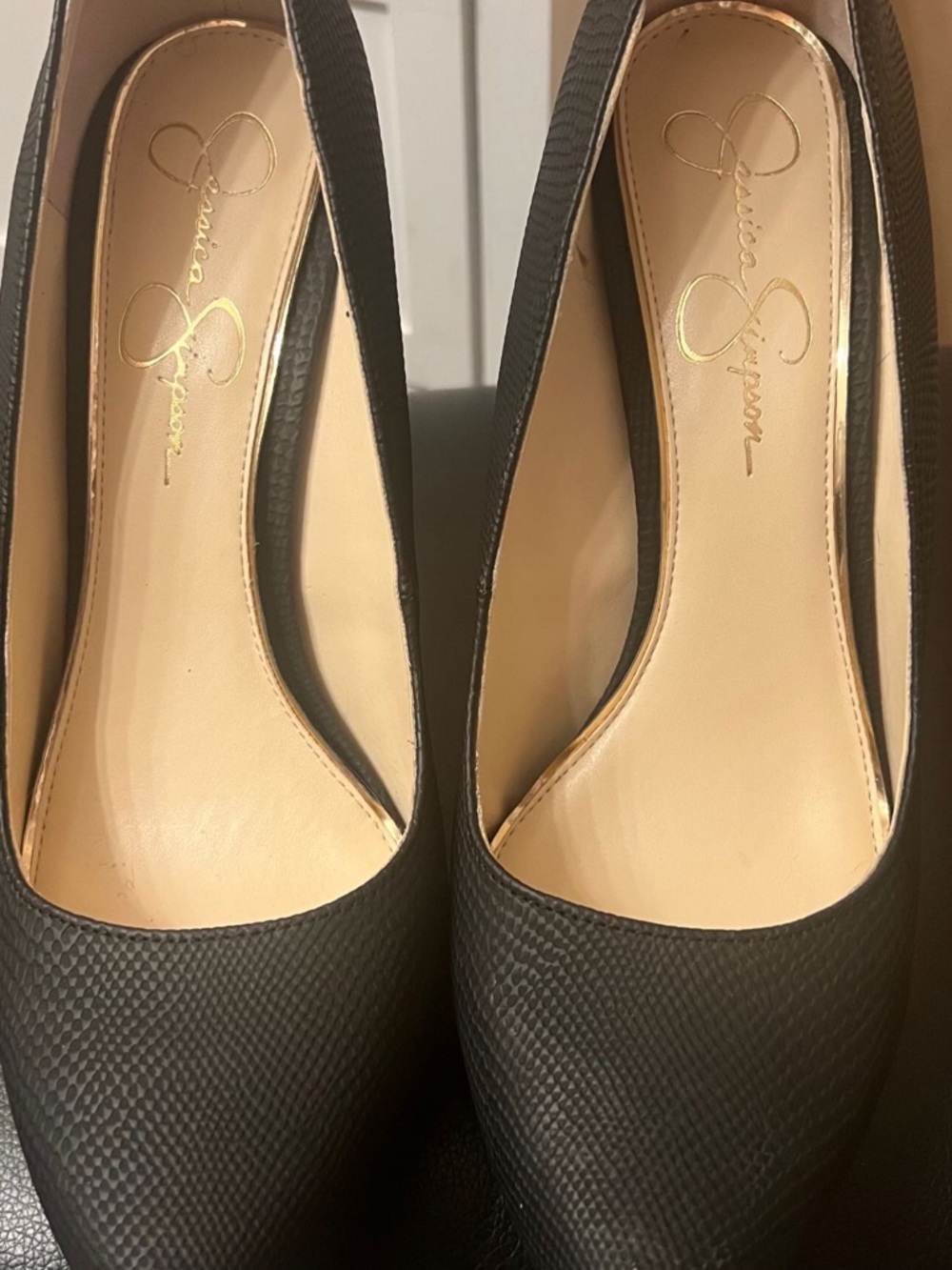 Jessica Simpson Black Textured Pointed-Toe Flats